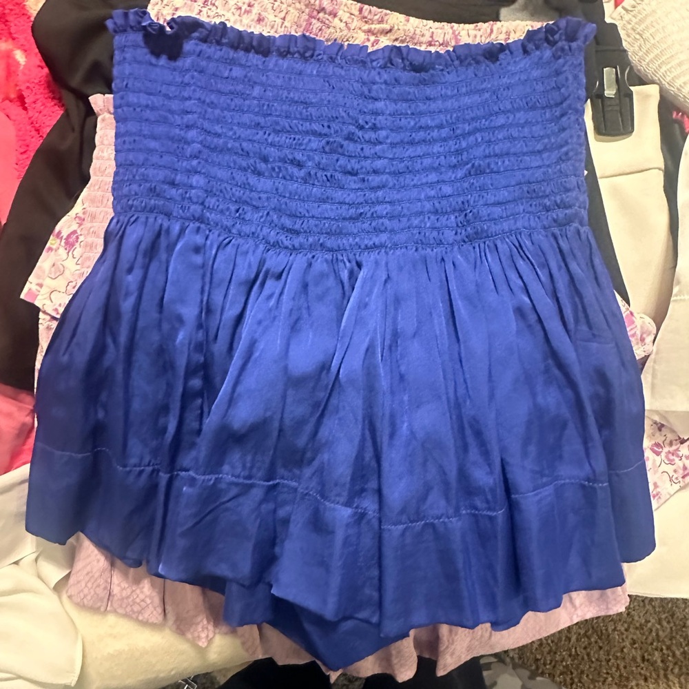 KOCH SKIRT!!💙💙